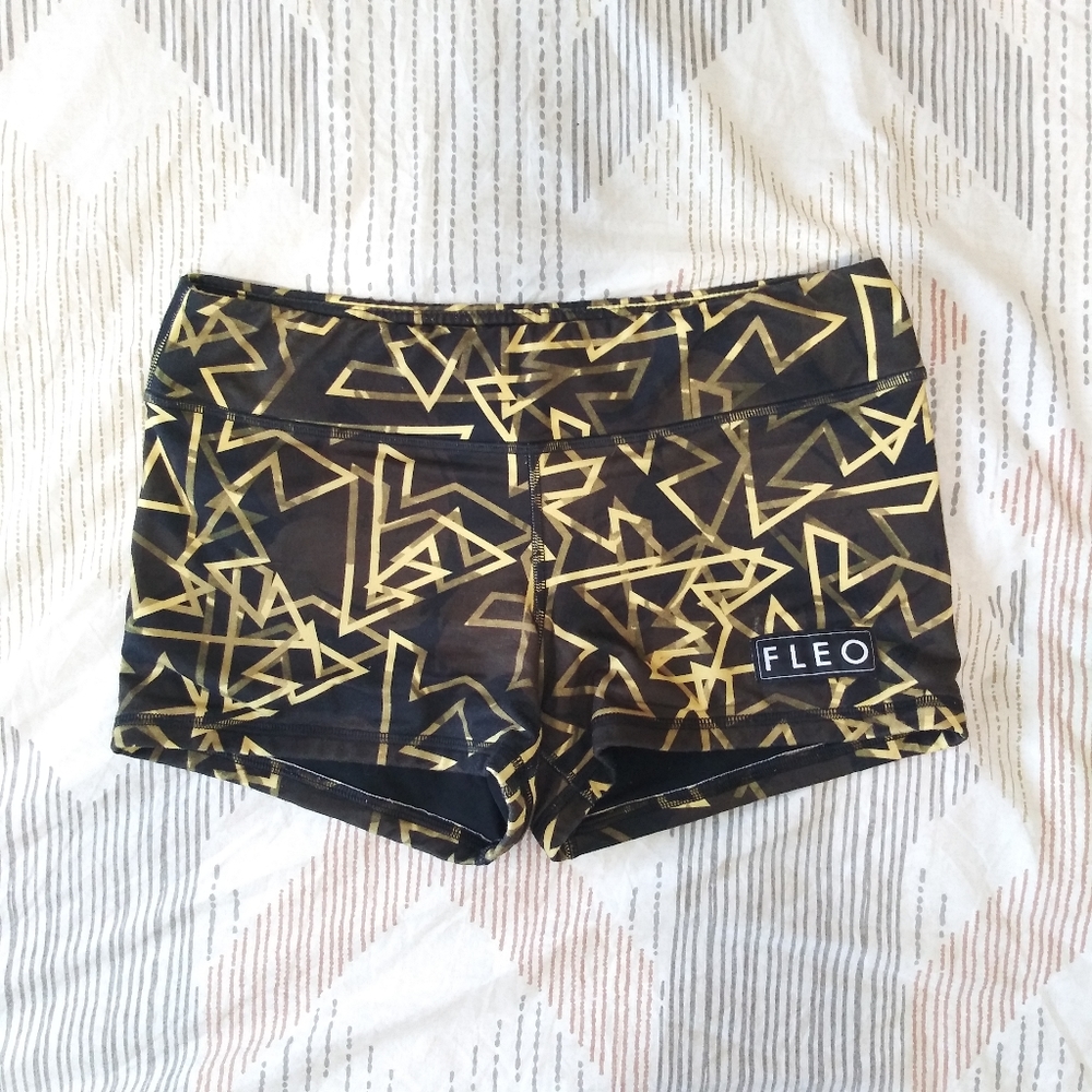OG Fleo Gold Triangle shorts, Medium